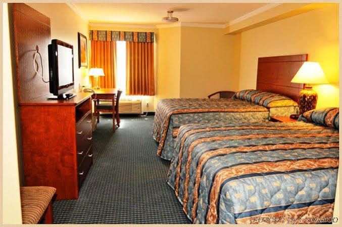 Hinton Lodge Luaran gambar
