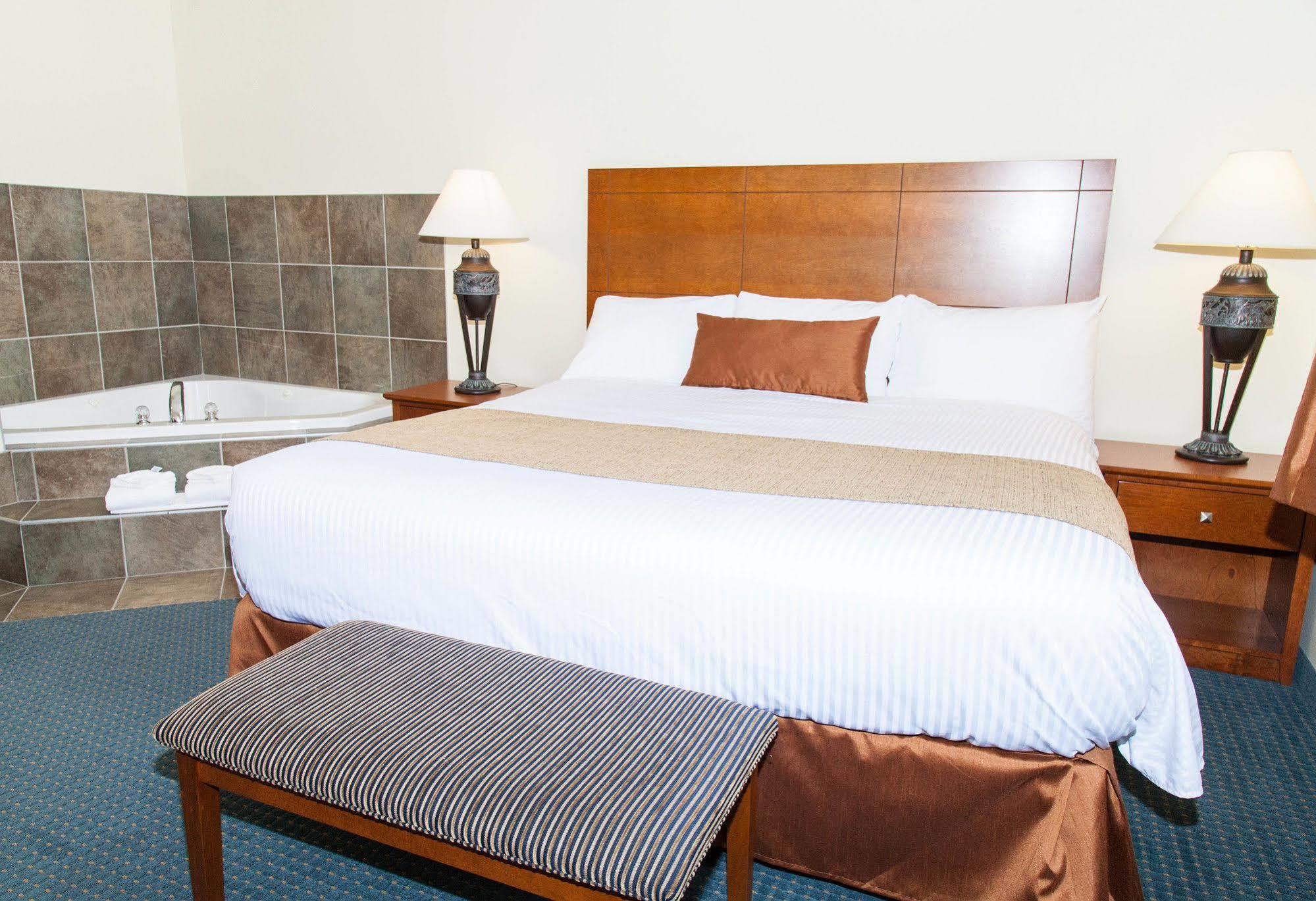 Hinton Lodge Luaran gambar