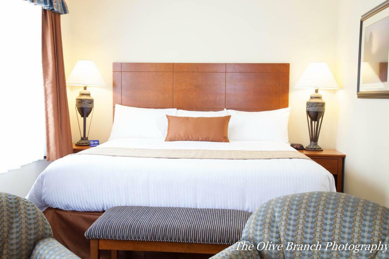 Hinton Lodge Luaran gambar